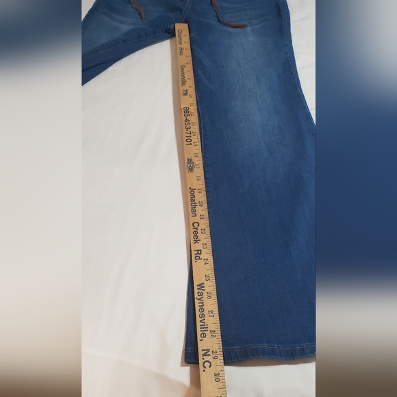 Almost Famous Denim Flare Jeans with Lace-Up Front. Sz 9 - Picture 6 of 7